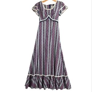 Nancy‎ B Maxi Dress Vintage 70's Navy Floral with Lace Trim